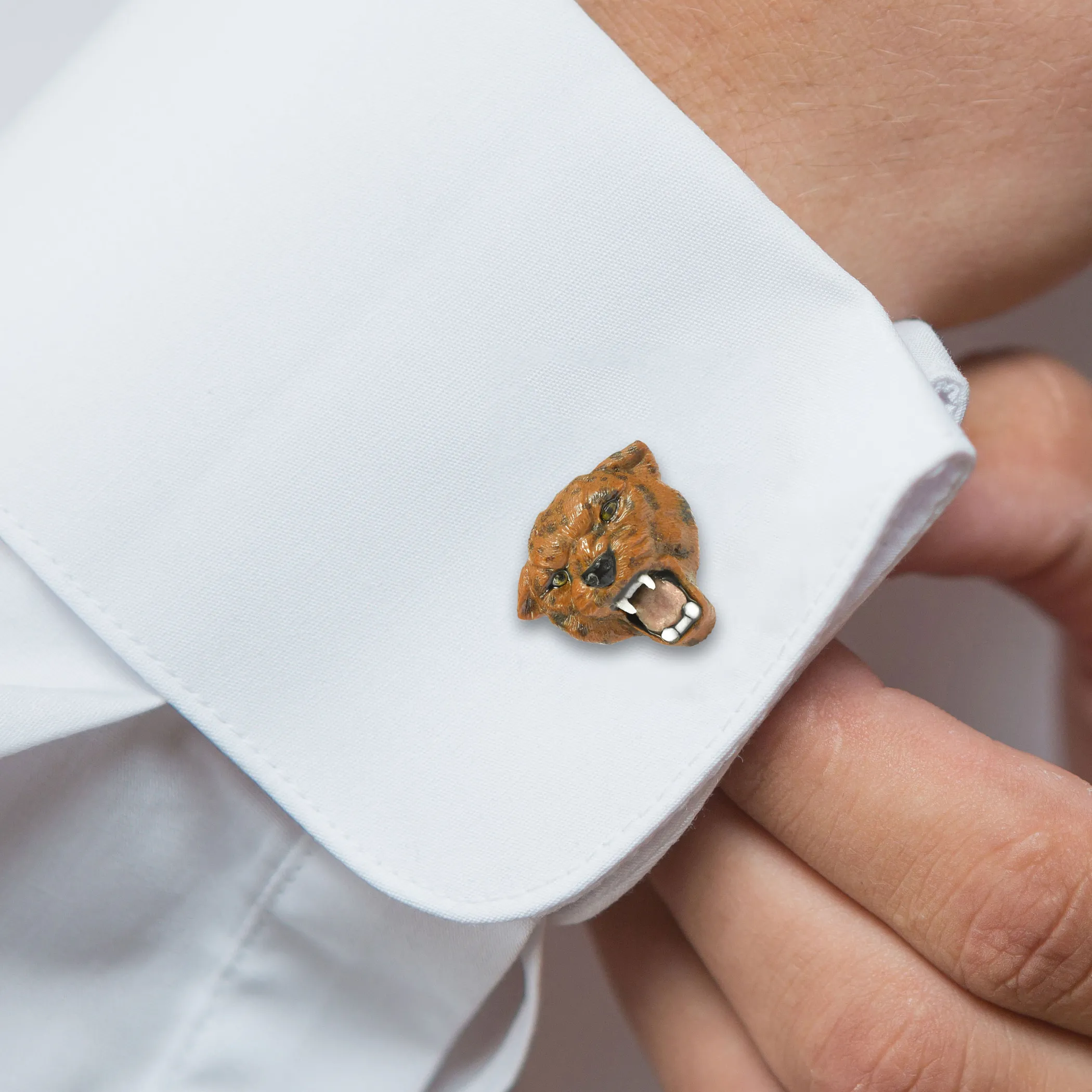 Theo Fennell Silverware | Jewellery*Carved Jasper Panther Head Cufflinks
